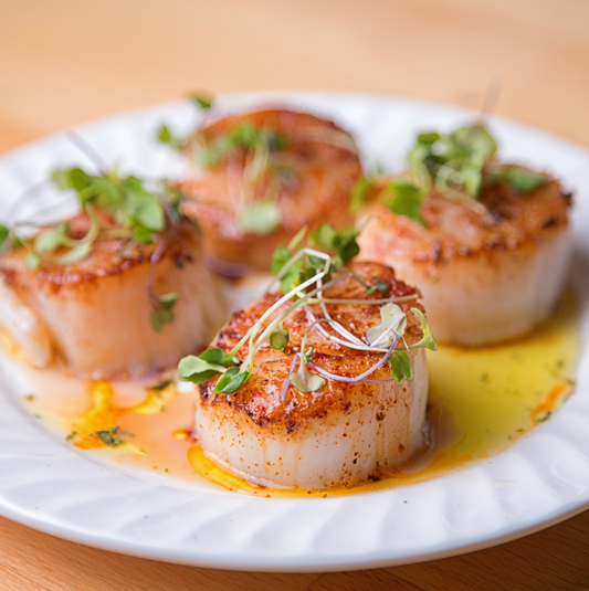 Pan-Roasted Scallops with Scallop Jus